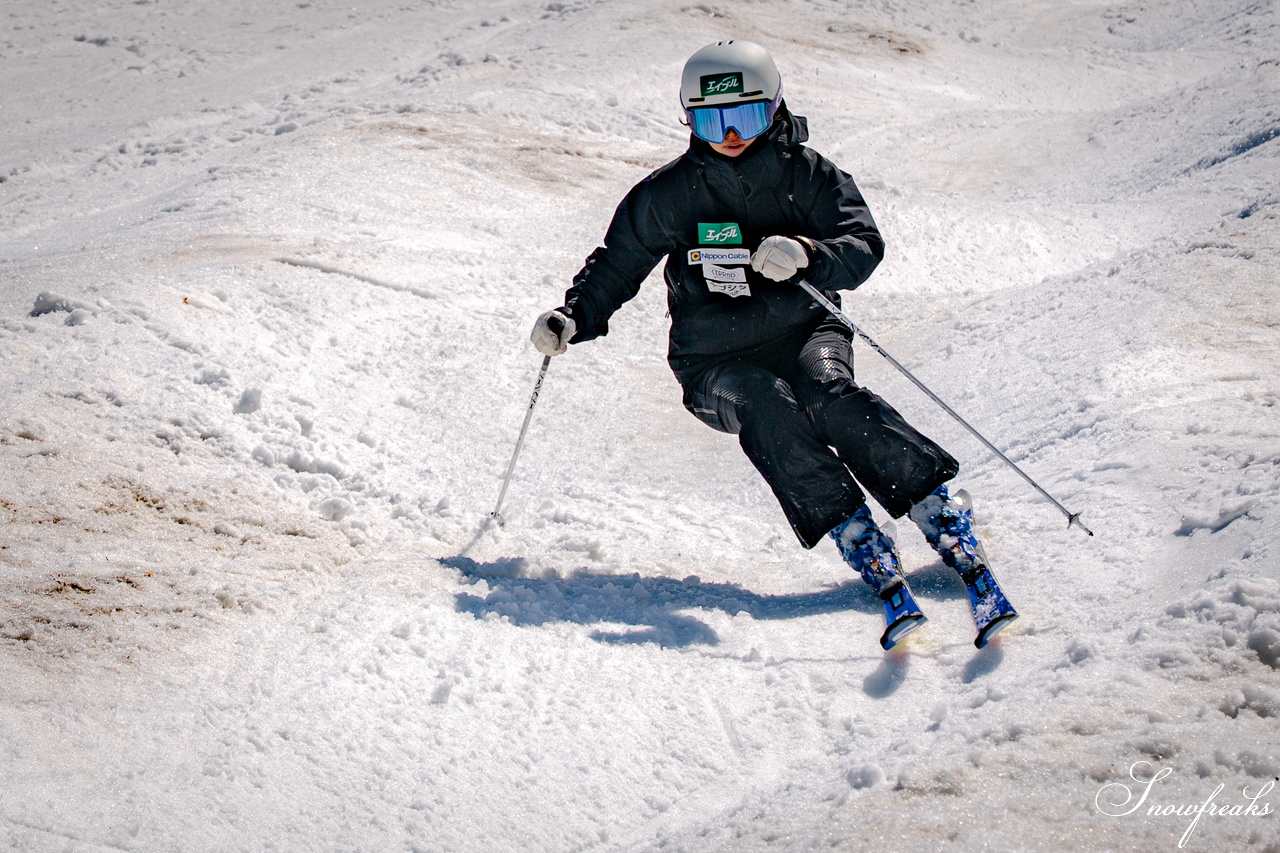 キロロリゾート｜ポカポカ陽気で絶好の春スキー日和♪こんな日は、みんなで思いっきり春雪を満喫しましょう！